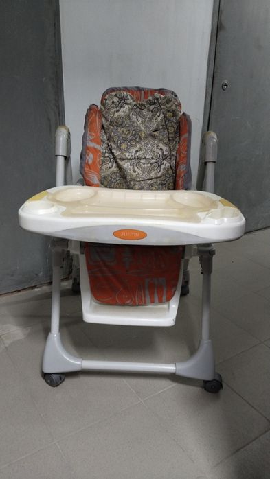 Детское кресло для кормления