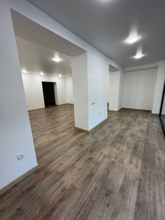 сдаётся аренда под офис либа под бизнес Мирабадский р-н Цум дол дарога