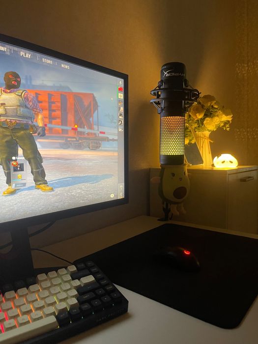 Микрофон HyperX QuadCast S