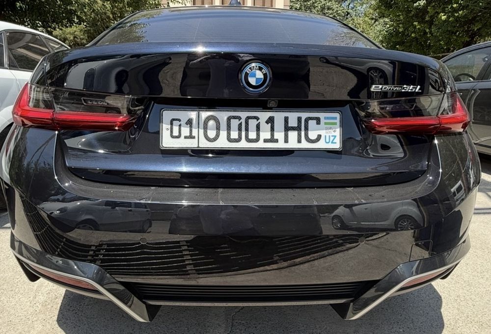 BMW I3 eDrive35L  2025