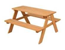 Дървена Детска маса с пейки за пикник