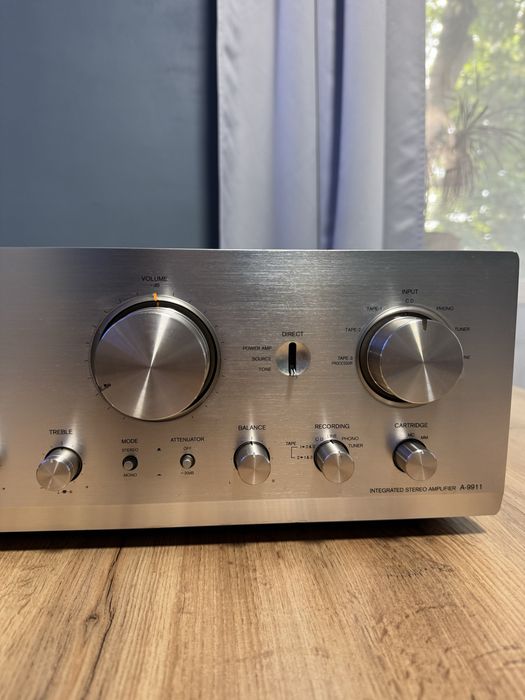 Vand amplificator Onkyo integra A-9911 capul de serie