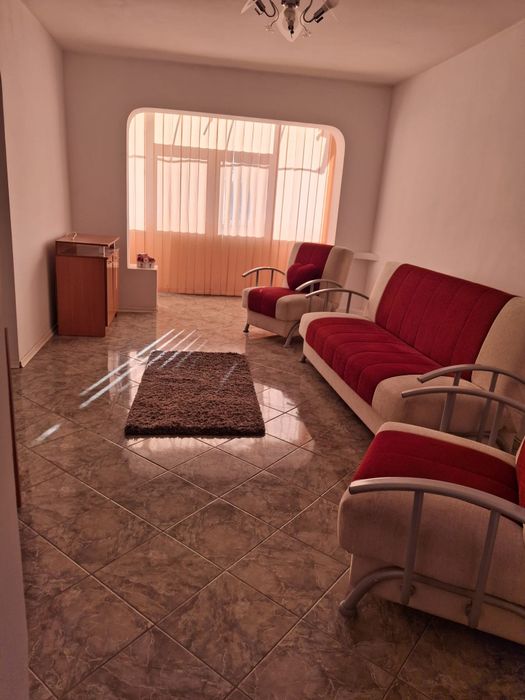 Apartament de închiriat