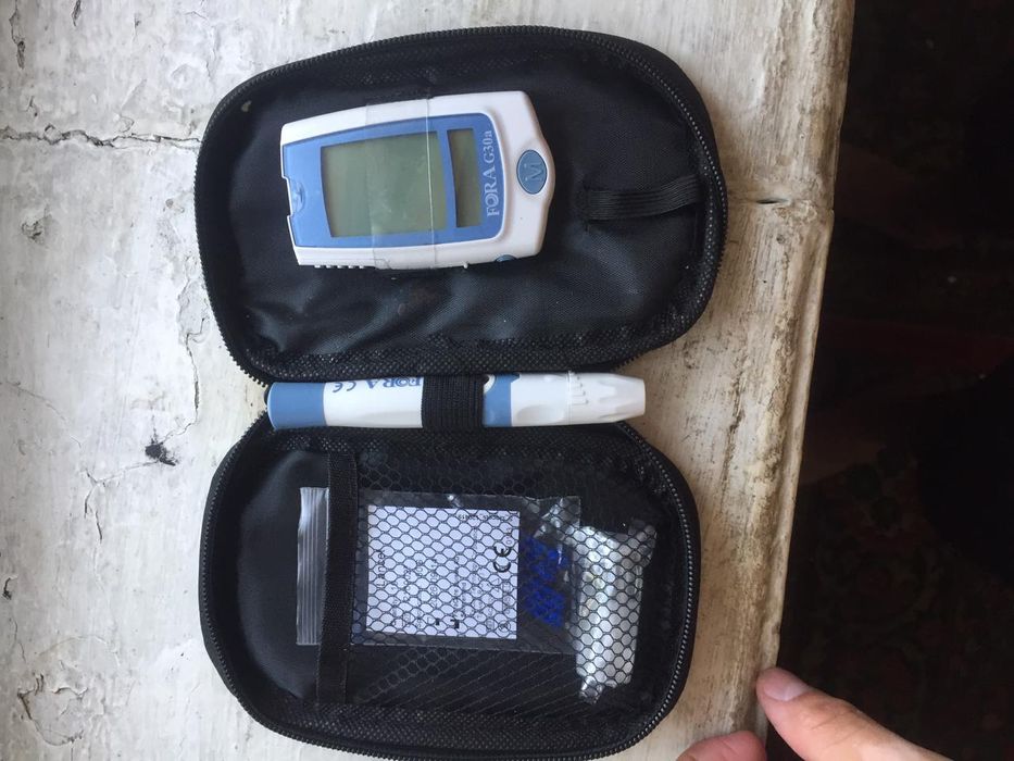 Глюкометр , новый .