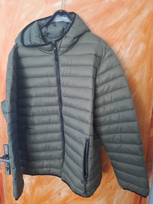 Мъжки костюм за бала нов марков