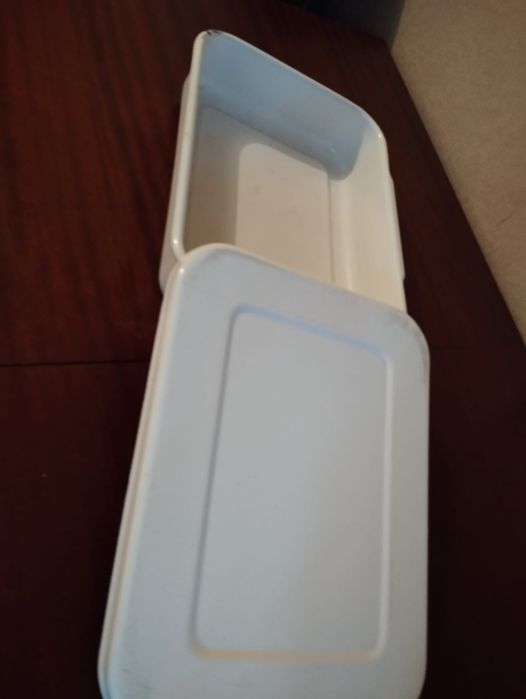 Эмалированный контейнер