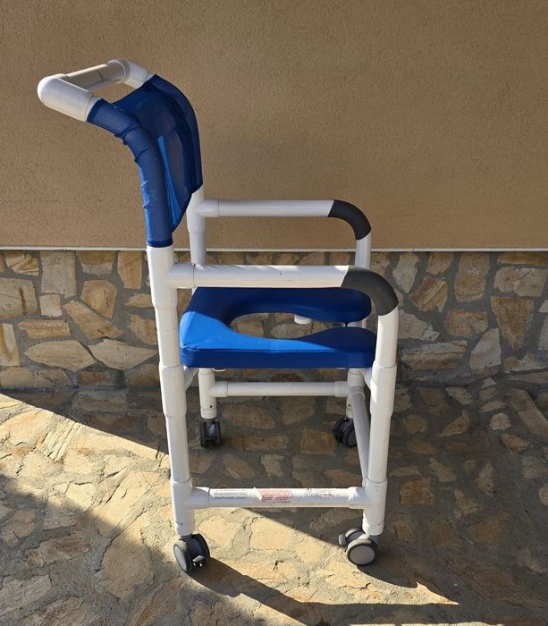 Тоалетни столове за баня