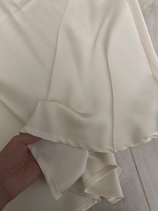 Новая атласная юбка