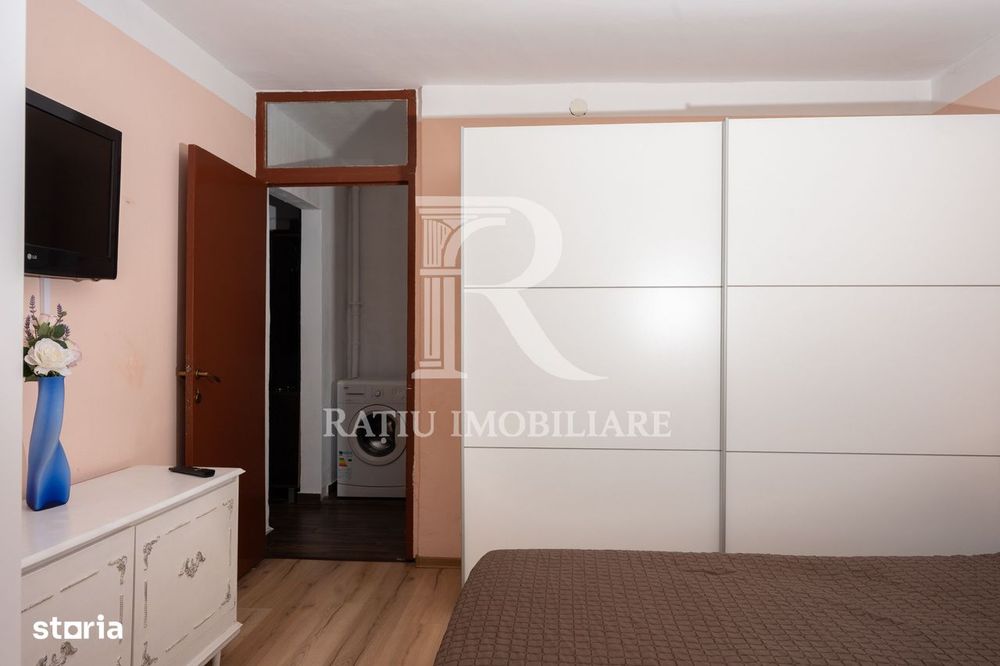 Apartament cu 3 camere | 2 băi | 2 balcoane | Strada Carpați | Oradea
