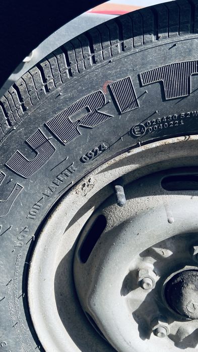 Remorcă Rema 1000, 1000 kg, frânată, stare foarte bună