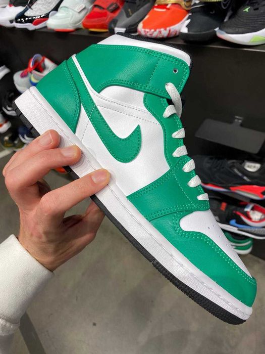 Nike AIR Jordan 1 MID