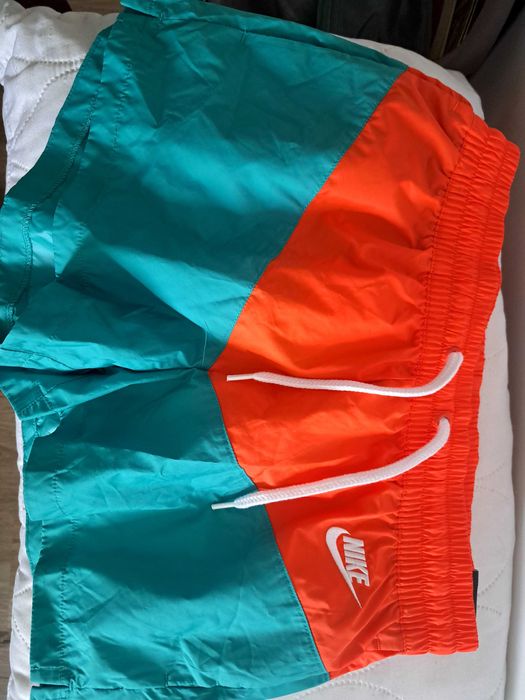 Стортни панталони Nike