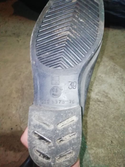 Сапоги резиновые 39 размер