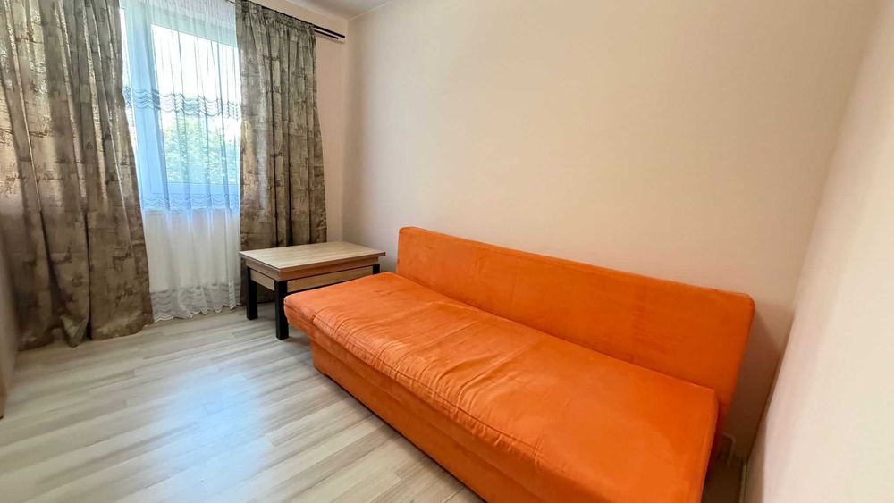 Vand apartament cu 2 camare - zona Vivo Mall