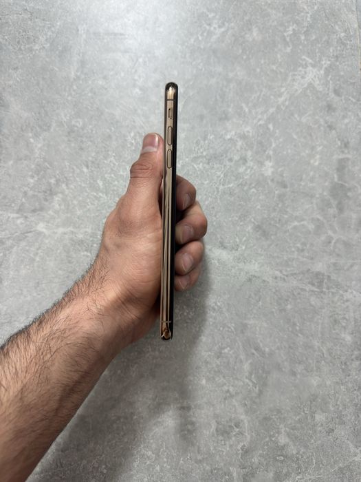 iPhone Xs Max 64GB Gold