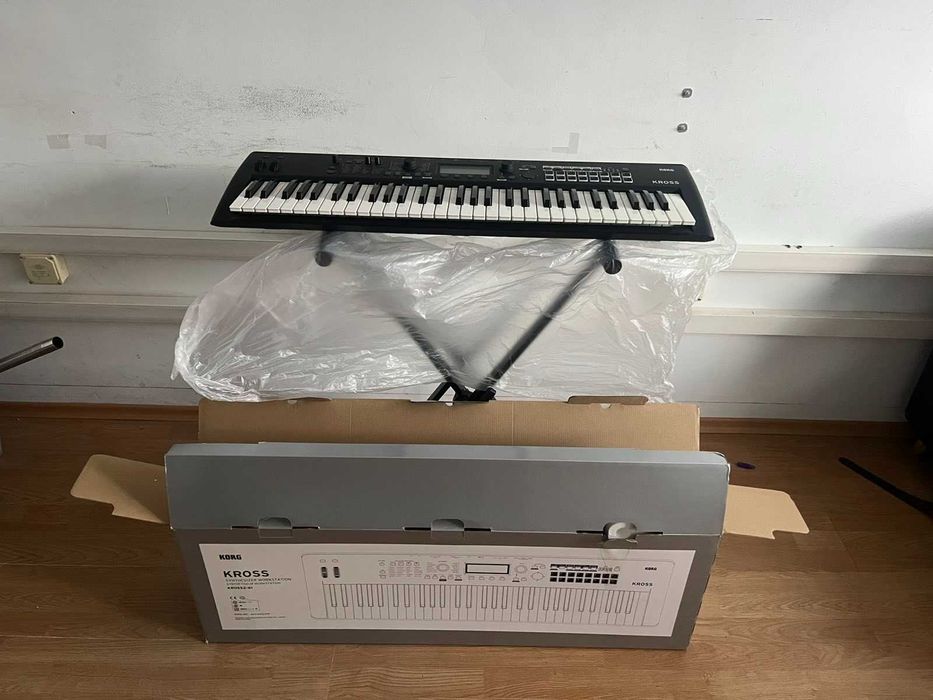 Синтезатор KORG KROS II
