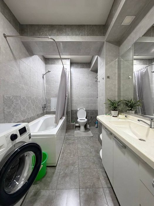 Продается 2х ком кв-ра, ЖК Dream House, ор-р: рынок Катартал, 49,88м²