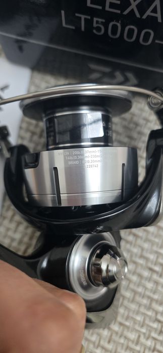 Daiwa 23 lexa lt5000-C  катушка безынерционная