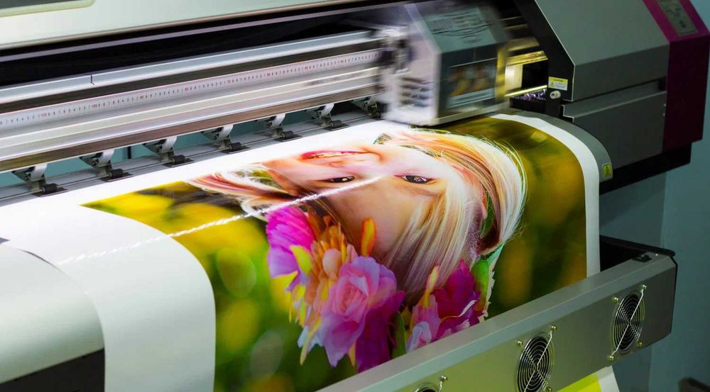 Печать Баннер Пленки Банер Самоклейка  2000 м2