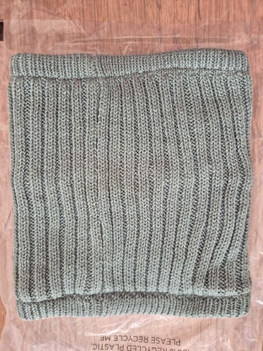 Set căciulă si fular Next, 1 an