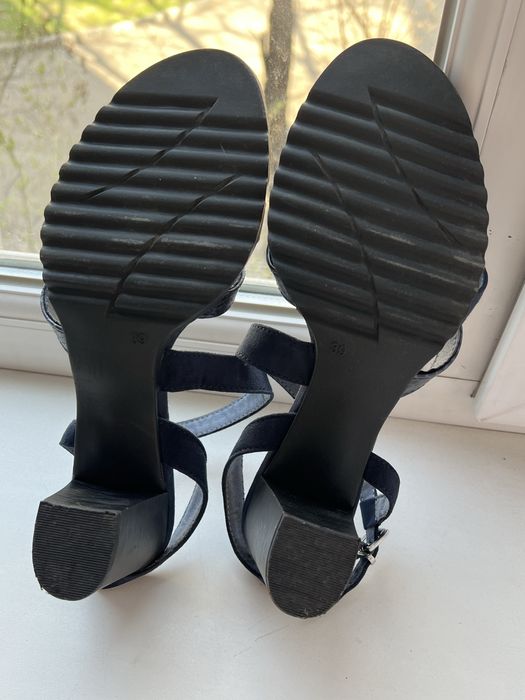 Босоножки Marco Tozzi 39 размер