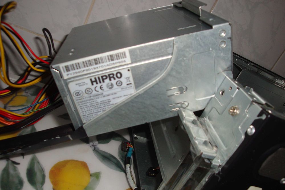 carcasa Packard Bell mini itx cu sursa Hipro card reader