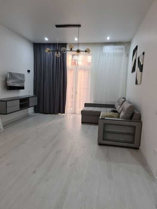 Срочно сдаётся 2ком/7/8 Евро Квартира 60кв. в новостройке.