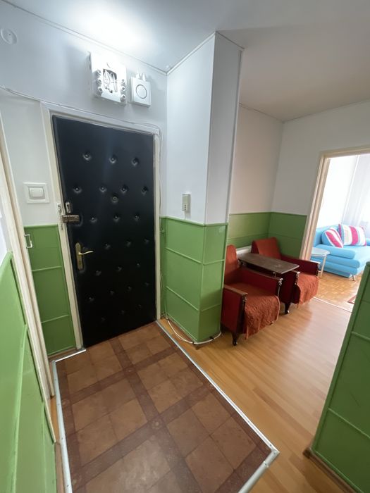 Se inchiriaza apartament cu 3 camere