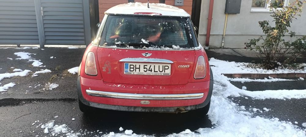 Se vinde Mini Cooper