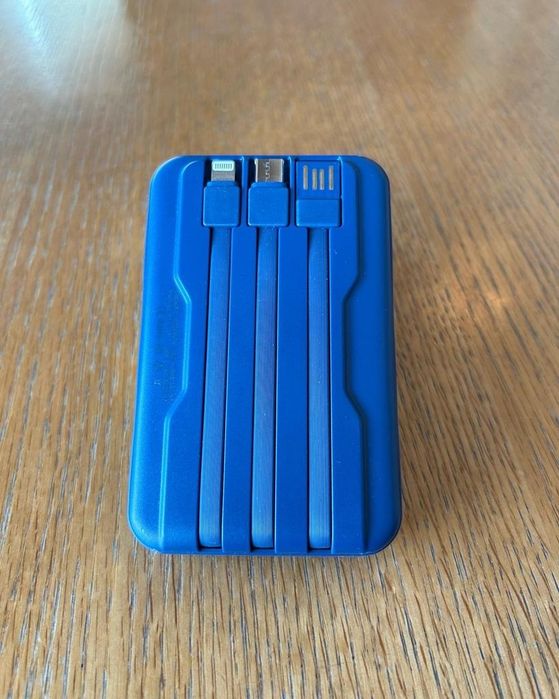 (Power bank) Пауэр банк магнитный без проводной зарядник на 10000 Maч.