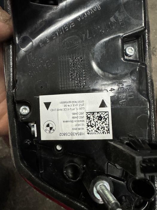 Bmw g20 европейски стопове жълт мигач