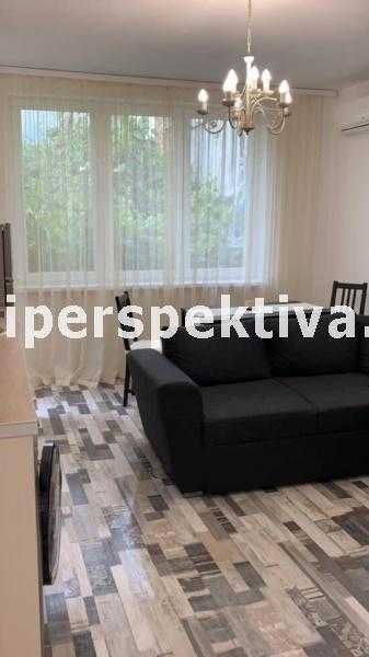 Продава се Двустаен апартамент в Пловдив, Център - 60 кв.м за 2874 €/кв.м - Снимка #2
