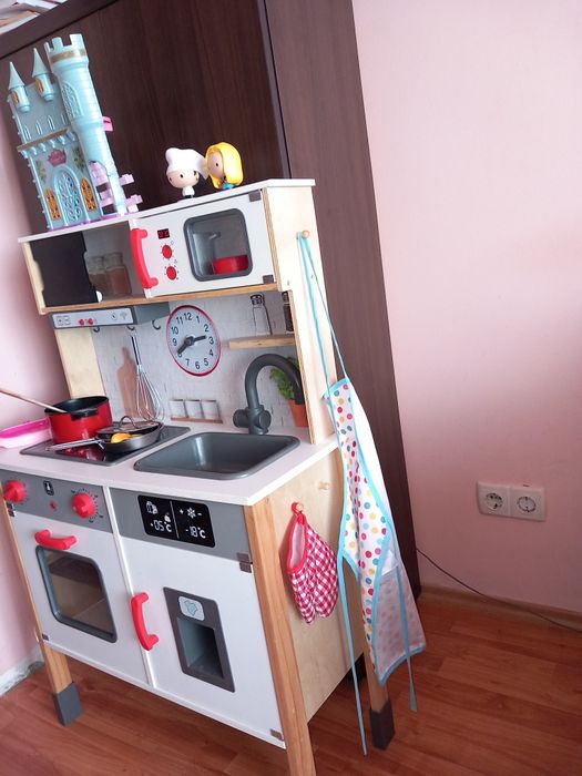 Vând bucătărie copii