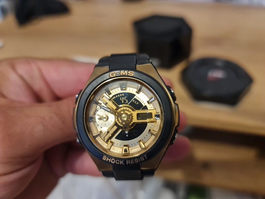Луксозен дамски златен часовник Casio Baby-G G-MS (Модул 5551) – Топ състояние!