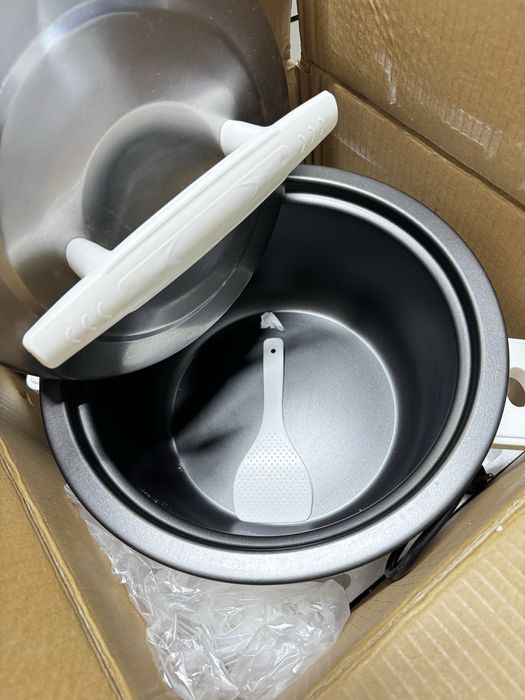 Продам б/у оборудование для кафе фастфуда