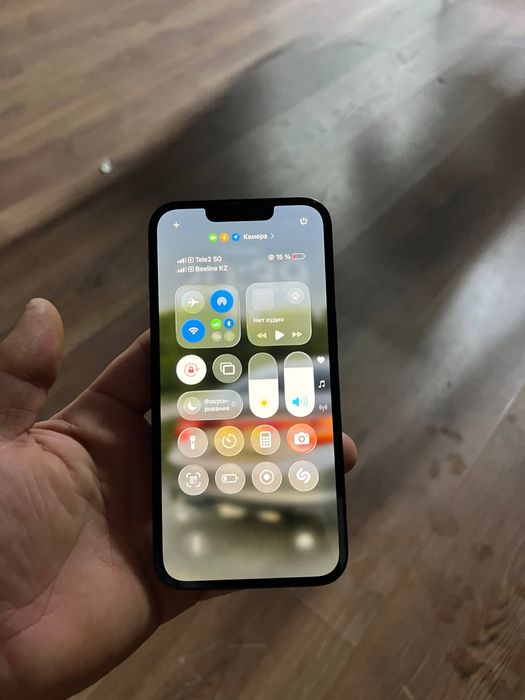 iPhone 14  батареи 79%