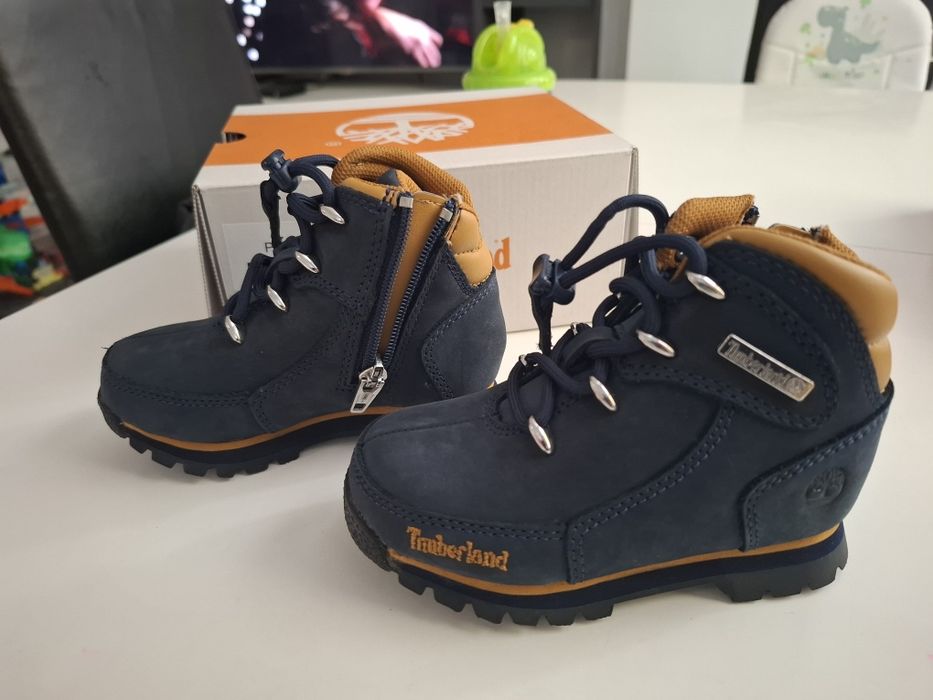 НОВИ Детски обувки Timberland