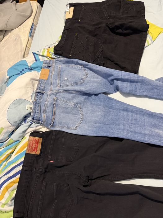 Дънки Louis Vuitton, Levis, Zara