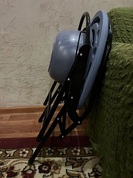 Продаю кресло-туалет Стул