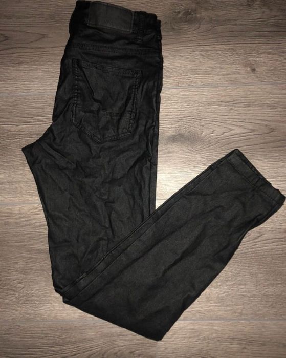 Pantaloni din piele xs