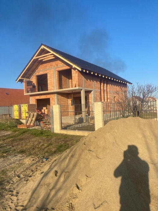 Casa de vanzare