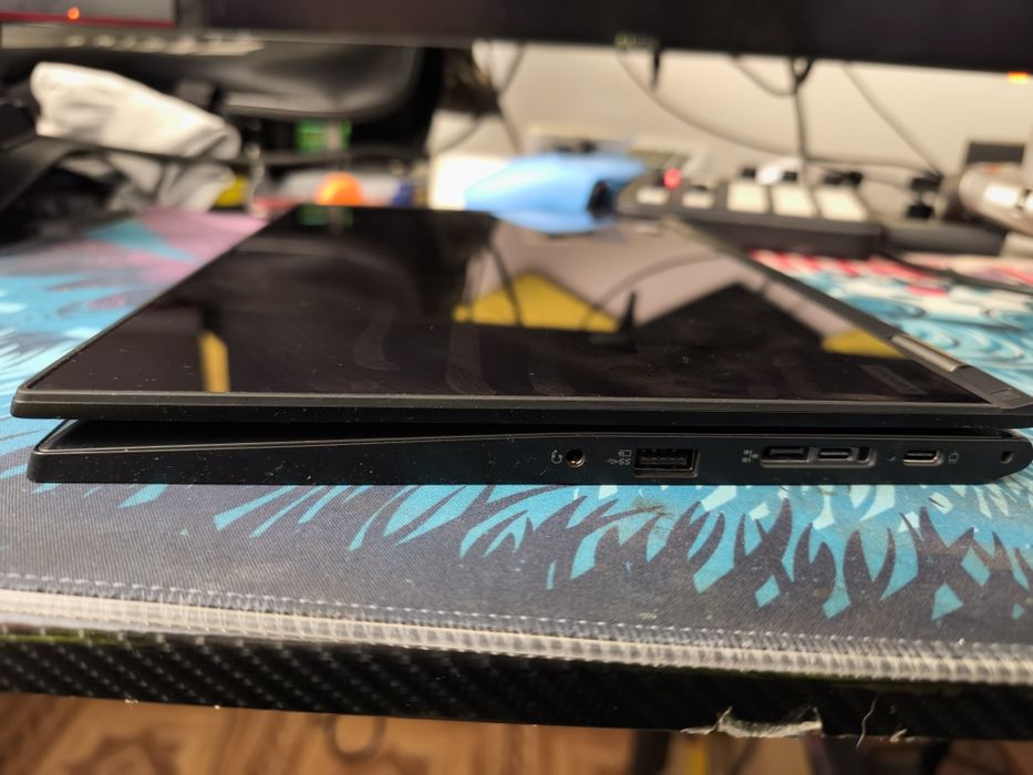 Лаптоп Lenovo L13 Yoga Touchscreen i5 - 10th gen/ 256gb ssd/8gb ram