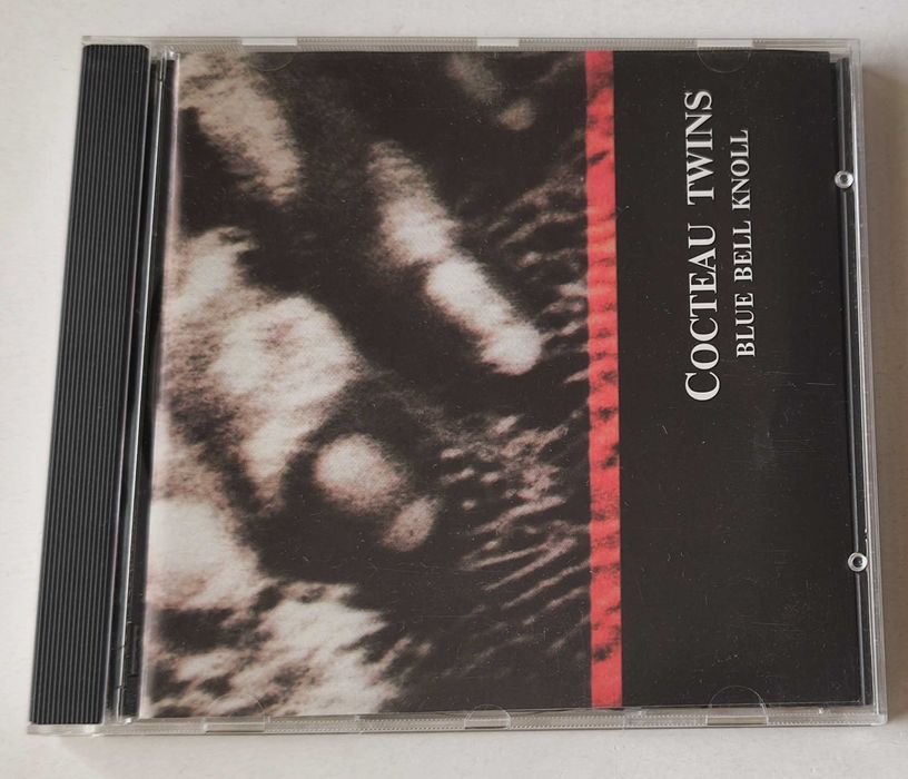 Cocteau Twins - Treasure/Victorialand, Blue Bell Knoll