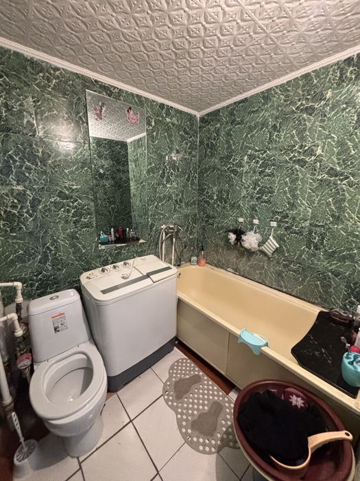 Продам квартиру на беркимбаева 98