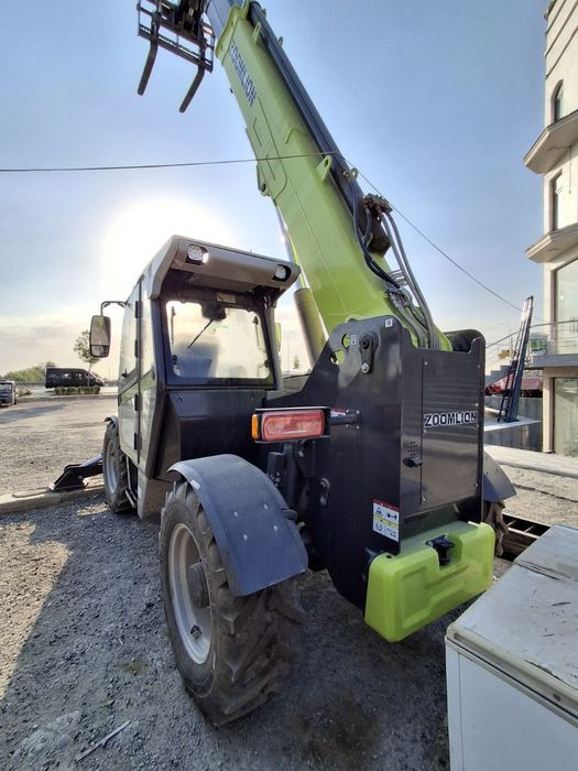 Погрузчик Телескопический Zoomlion ZTH3513 -3.5 tonna Cummins dvigatel
