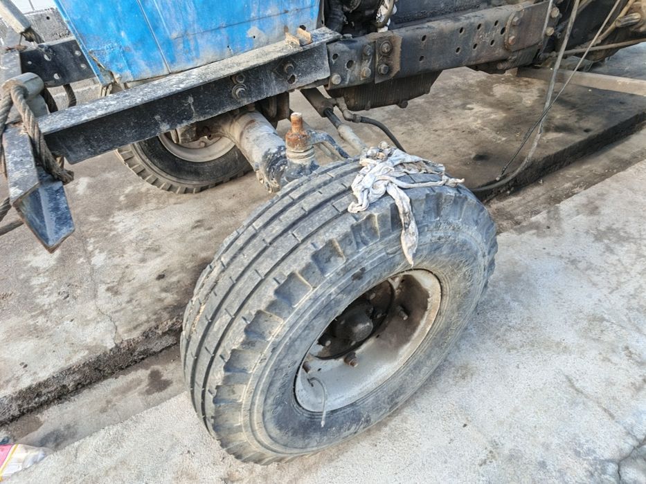 Traktor mtz 80 bartavoy