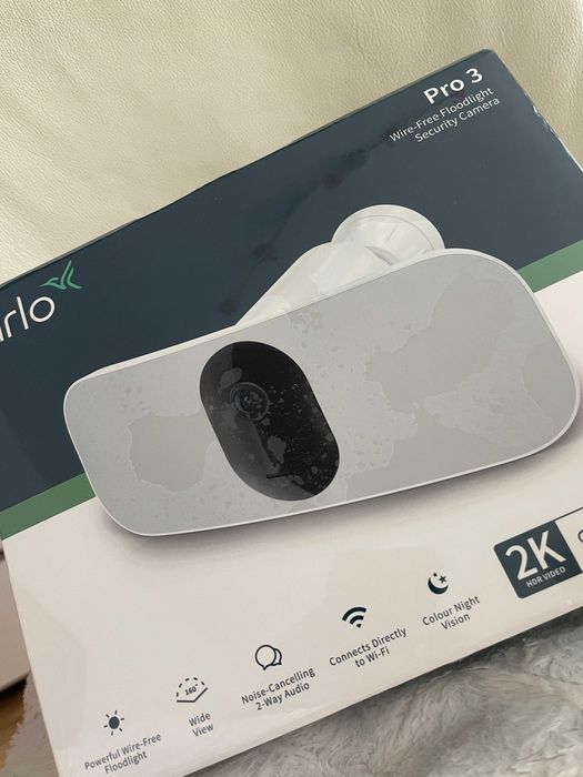 Arlo 5S 3x kit & Essentials 3x & Ultra 2XL Camera video 4K NOU SIGILAT