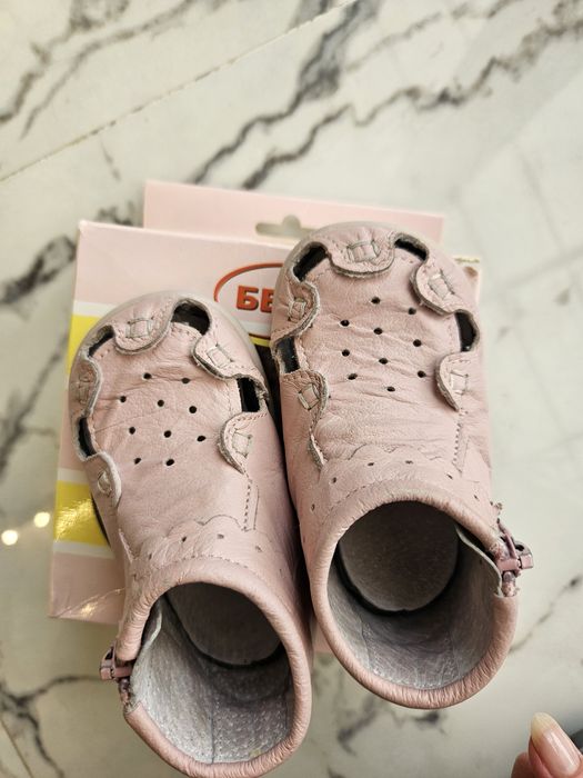 Бебешки обувки за прохождане КК и Беко