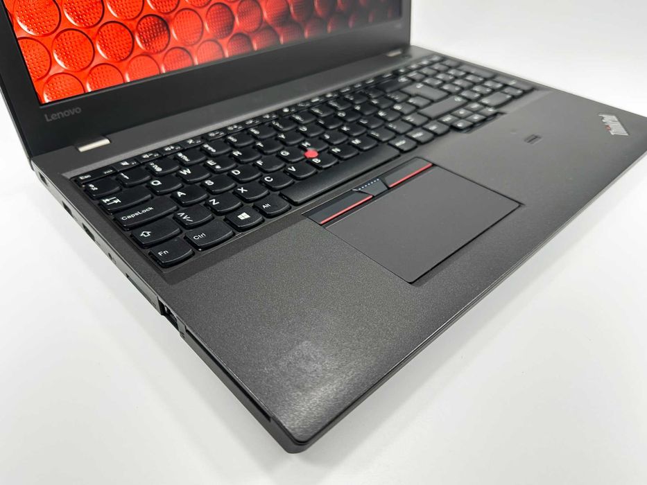 Laptop Lenovo Thinkpad T560 Intel i7 8 gb ram 128 gb ssd Ecran 15.6 inch Full HD Taste iluminate Gama Business Factura si Garantie 1 an