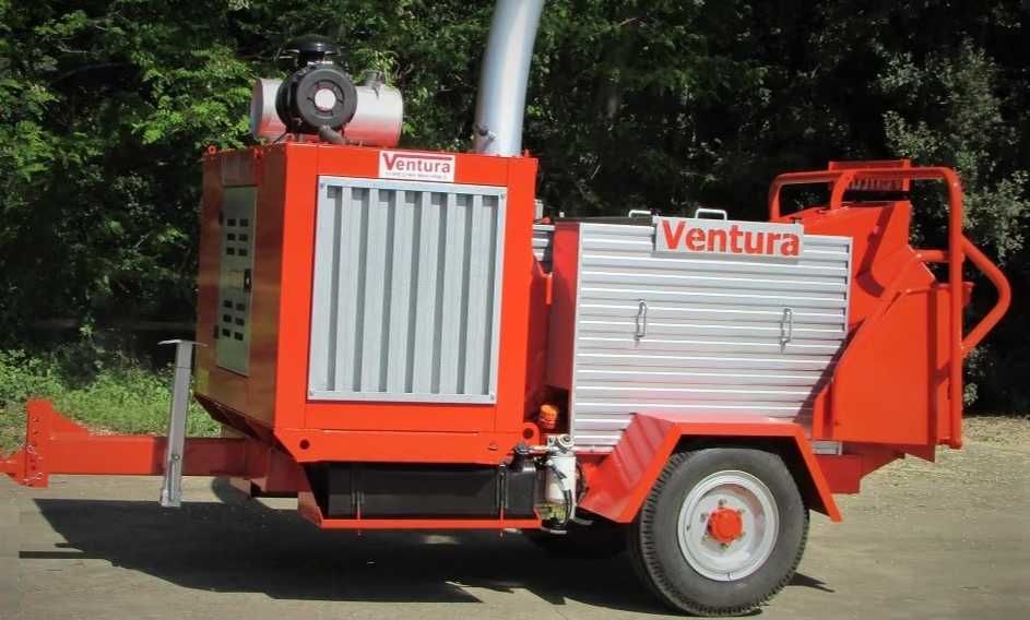 Tocator PROFESIONAL de crengi, deplasabila cu motor diesel 126cp